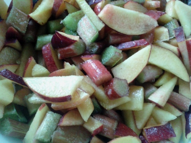 Sliced Peaches With Rhubarb Tossed With Lemon and Sugar
